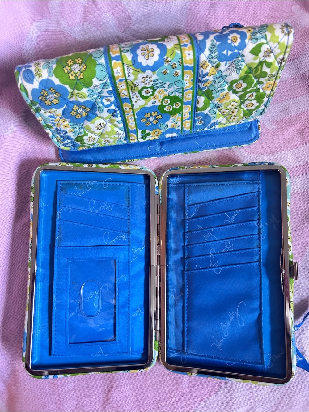 SET OF 2 Vera Bradley Retired Print English Meadow Quilted Floral Wallets - Picture 4 of 5